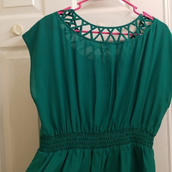 Emerald dress - Picture 5 of 5